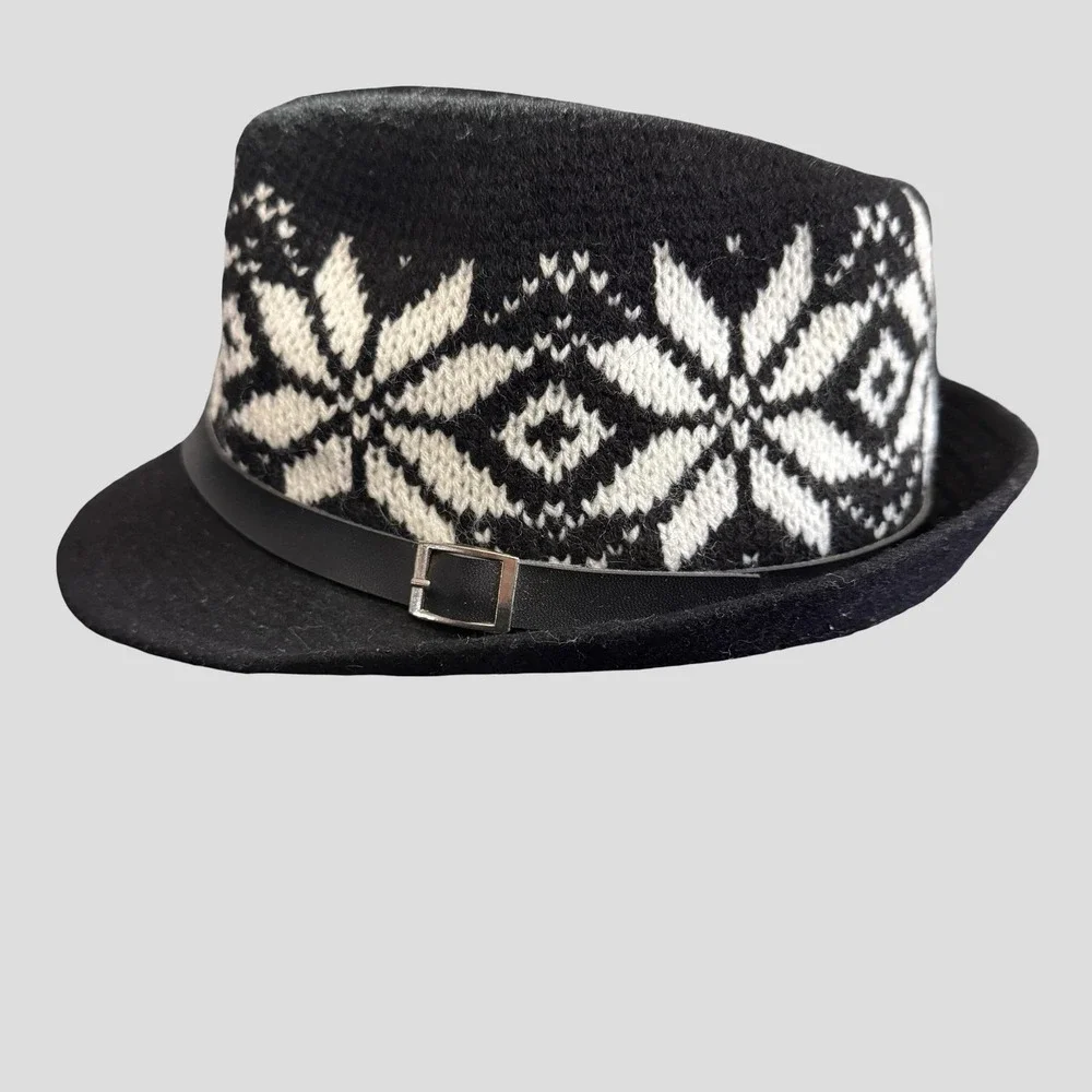 Snowflake Knit Hat Fedora Fitted Unisex Large Black White Winter Fair Isle - Picture 10 of 13